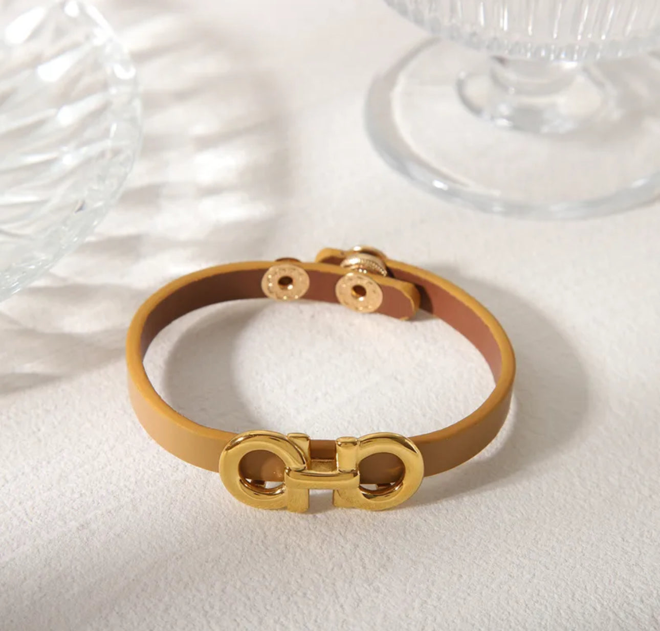 Leather bracelet