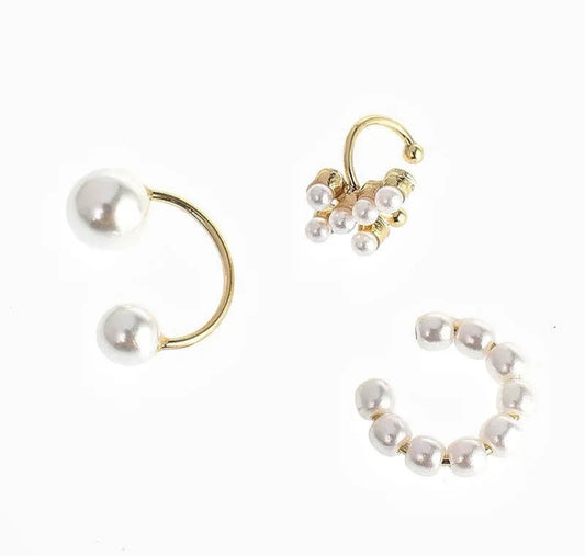 Pearl ear cuff